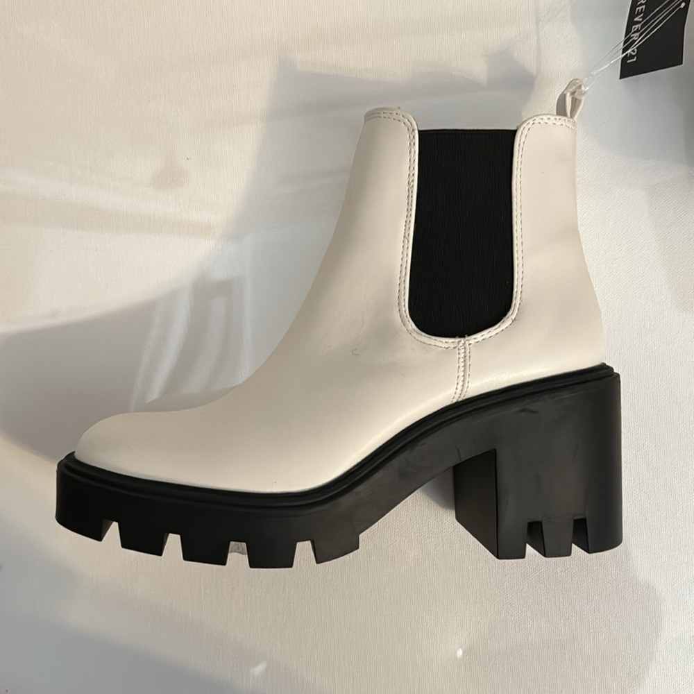 Forever 21 Faux leather chunky lug sole white booties